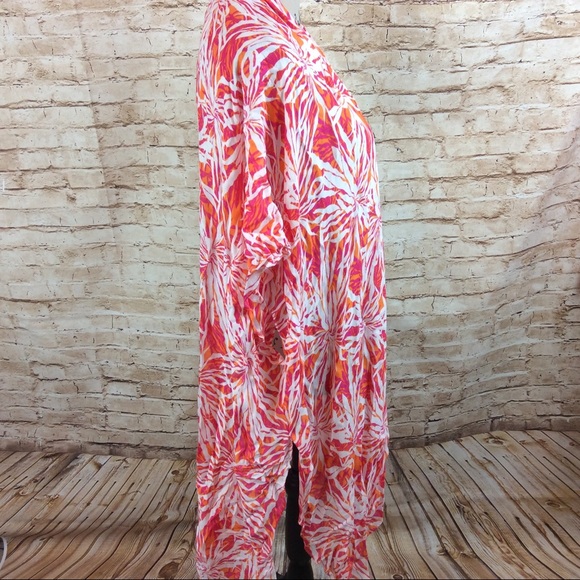 New Laundry Swimsuit Beach Cover - Picture 3 of 7